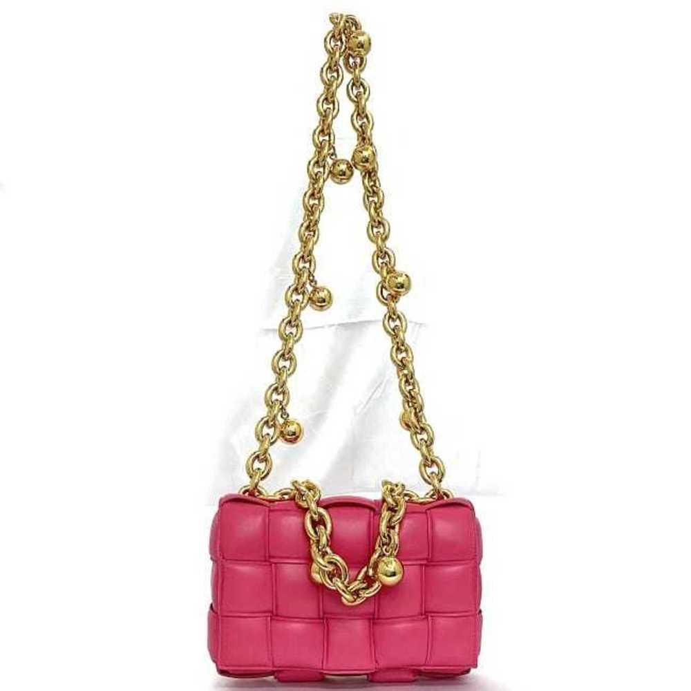 BOTTEGA VENETA Pink Gold Maxi Intrecciato Leather Shoulder Bag - Picture 4 of 10